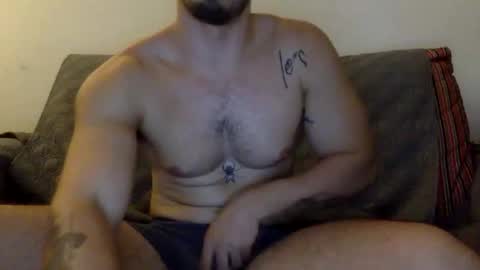 Snapshot of yngspaniard chatting on September 2025 06:52:01 PM yngspaniard online show from September 2025 06:52:01 PM