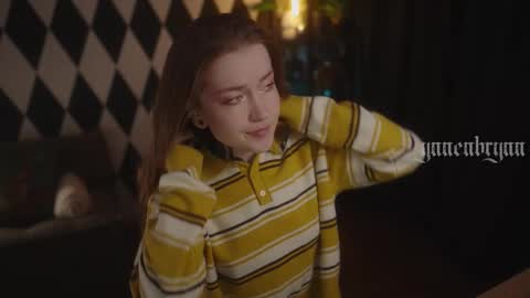 Snapshot of ynnenbrynn chatting on November 2025 07:51:01 AM ynnenbrynn online show from November 2025 07:51:01 AM