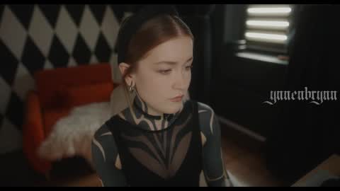 ynnenbrynn online show from March 2026 07:42:01 AM