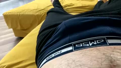 Snapshot of ynno31 chatting on November 2025 09:37:02 PM Giannis online show from November 2025 09:37:02 PM