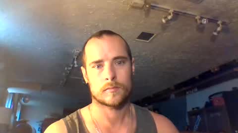 Snapshot of yodaddy29471 chatting on May 2026 08:57:02 PM Single man online show from May 2026 08:57:02 PM