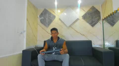 Yoel online show from June 2026 06:35:02 PM