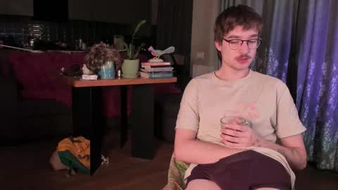 Max online show from February 2026 04:40:02 AM