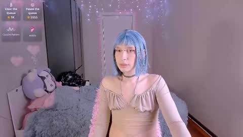 Mikaella - Mika online show from February 2026 10:24:01 PM