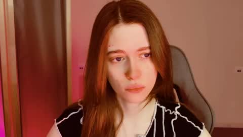 Snapshot of yoka_paradoxxx chatting on April 2026 09:07:01 AM yoka_paradoxxx online show from April 2026 09:07:01 AM