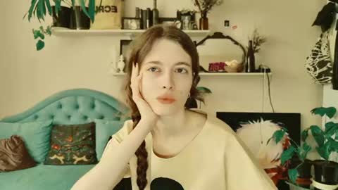 yoka_paradoxxx online show from June 2026 07:17:01 AM