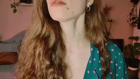 yoka_paradoxxx online show from June 2026 11:59:01 AM