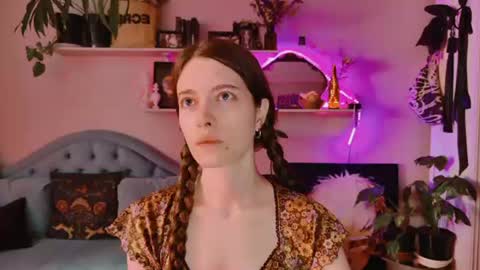 yoka_paradoxxx online show from June 2026 12:42:02 PM