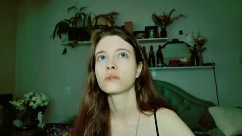 yoka_paradoxxx online show from July 2026 12:08:02 PM