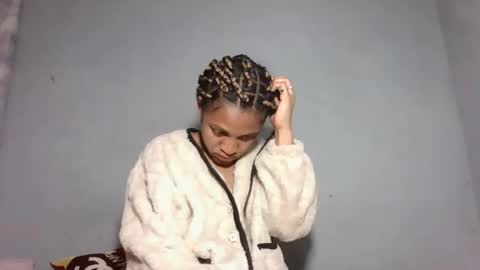 Snapshot of yolandrina05 chatting on September 2025 05:16:01 PM yolandrina05 online show from September 2025 05:16:01 PM