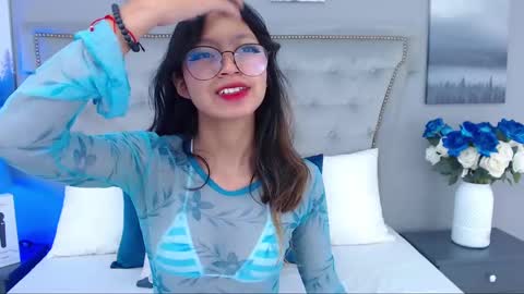Snapshot of yommi_winx chatting on March 2025 08:29:02 PM Yommi Winx online show from March 2025 08:29:02 PM