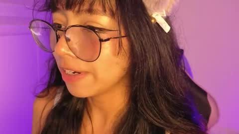 Snapshot of yommi_winx chatting on January 2026 08:06:01 AM Yommi Winx online show from January 2026 08:06:01 AM