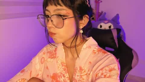 Snapshot of yommi_winx chatting on April 2026 03:36:02 AM Yommi Winx online show from April 2026 03:36:02 AM
