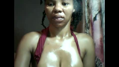 amazingkellyxx online show from March 2025 04:49:01 AM