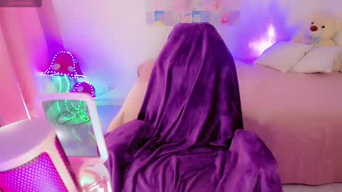 Snapshot of youcanbetheboss1 chatting on January 2025 09:26:01 PM Cris online show from January 2025 09:26:01 PM