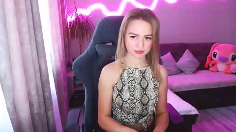 Bella online show from December 2025 07:46:02 AM