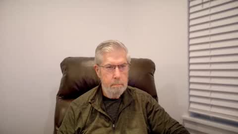 Colorado Guy Straight online show from September 2025 12:16:01 PM