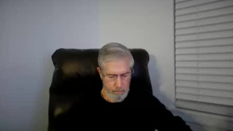 Colorado Guy Straight online show from October 2025 04:23:02 AM