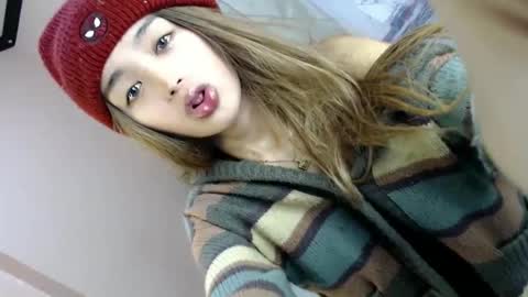 HAPPY BIRTHDAY TO ME online show from December 2024 05:05:02 AM