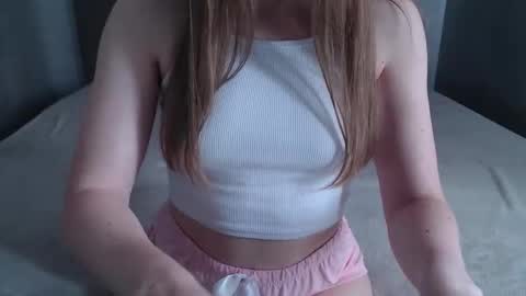 Snapshot of youlovefantasy chatting on May 2026 05:35:01 AM YouLoveFantasy online show from May 2026 05:35:01 AM