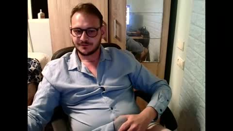 A... online show from April 2026 09:04:01 PM