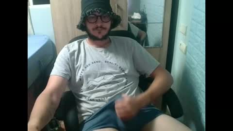 Snapshot of younromki chatting on June 2026 11:02:01 PM A... online show from June 2026 11:02:01 PM