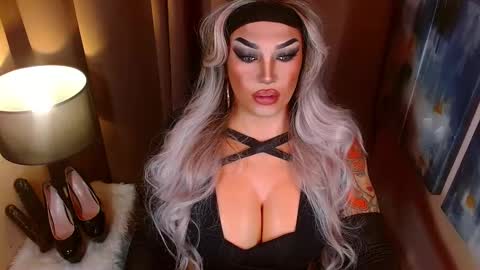 QUEEN MADISON  online show from February 2026 07:23:02 PM