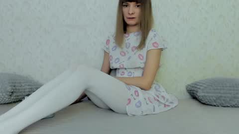 Snapshot of your_caramelka chatting on December 2024 05:31:02 AM Lily online show from December 2024 05:31:02 AM