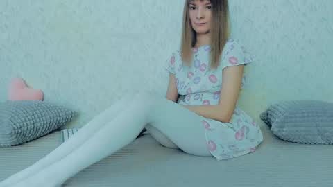 Snapshot of your_caramelka chatting on February 2025 05:16:01 AM Lily online show from February 2025 05:16:01 AM