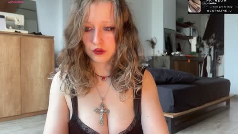 your_coraline_ online show from January 2025 09:57:02 AM