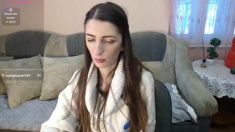 Enna Kim online show from January 2026 01:26:01 PM