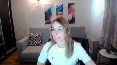 Snapshot of your_crush_12 chatting on October 2025 06:35:02 AM your_crush_12 online show from October 2025 06:35:02 AM