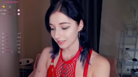 Lina online show from January 2025 12:39:02 PM