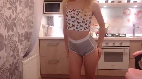 Snapshot of your_dream6996 chatting on December 2024 11:42:01 PM your_dream6996 online show from December 2024 11:42:01 PM