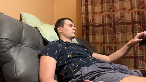 Kelly online show from December 2024 06:48:01 PM