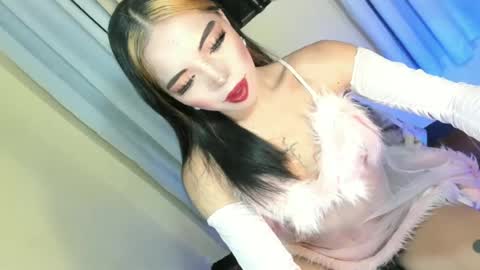 Snapshot of your_girl_yeka chatting on July 2026 08:55:02 AM your_girl_yeka online show from July 2026 08:55:02 AM