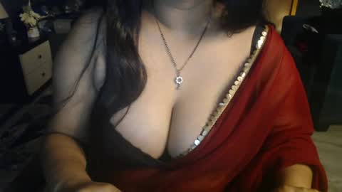 Snapshot of your_ishaa chatting on June 2026 06:43:02 PM Isha online show from June 2026 06:43:02 PM