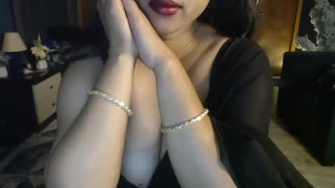 Snapshot of your_ishaa chatting on June 2026 06:19:01 PM Isha online show from June 2026 06:19:01 PM