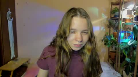 Leslie online show from June 2026 02:25:01 AM