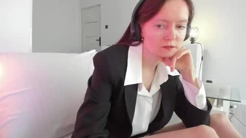 Your Librarian online show from December 2025 09:47:02 AM