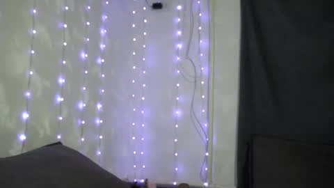 Meri  online show from February 2026 08:43:01 PM