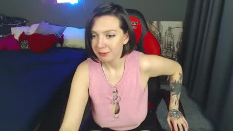 Viky online show from January 2025 01:40:01 PM