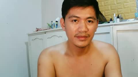 your_love_miaka online show from April 2026 05:06:02 PM