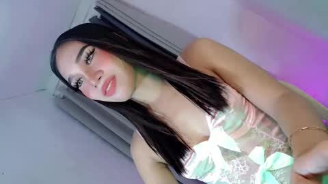 your_luckygirl88 online show from September 2025 01:20:02 AM