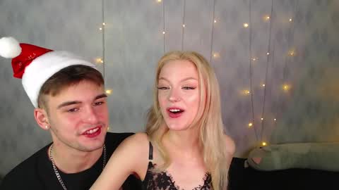 your_molly_mark online show from December 2024 12:03:02 AM