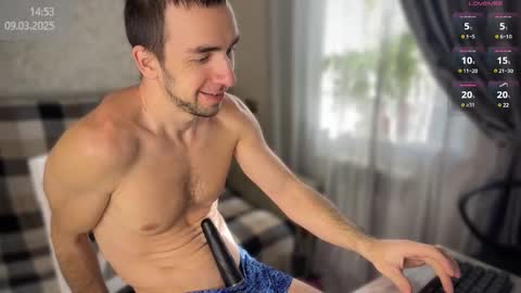 Snapshot of your_new_boyfriend17 chatting on March 2025 12:53:02 PM Your new boyfriend17 online show from March 2025 12:53:02 PM