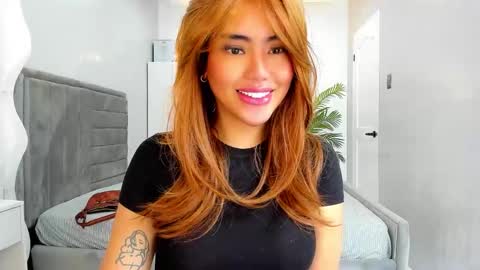 Lena online show from December 2025 05:35:01 AM