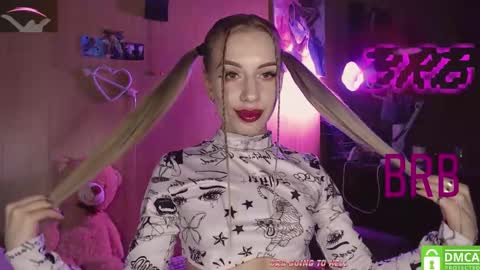 Alice  online show from September 2025 12:54:02 AM