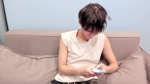 Snapshot of your_shy_guy chatting on November 2025 06:20:01 PM your_shy_guy online show from November 2025 06:20:01 PM