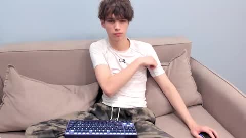 Snapshot of your_shy_guy chatting on February 2026 05:17:01 AM your_shy_guy online show from February 2026 05:17:01 AM